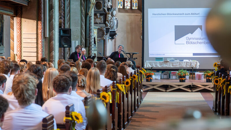 Ein besonderer Abschied – Abiturentlassung 2026 in der St. Stephani Kirche